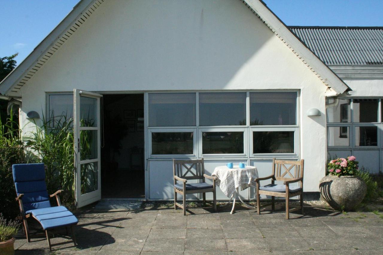 Rolso Retreat - The Apartment Knebel Exterior foto